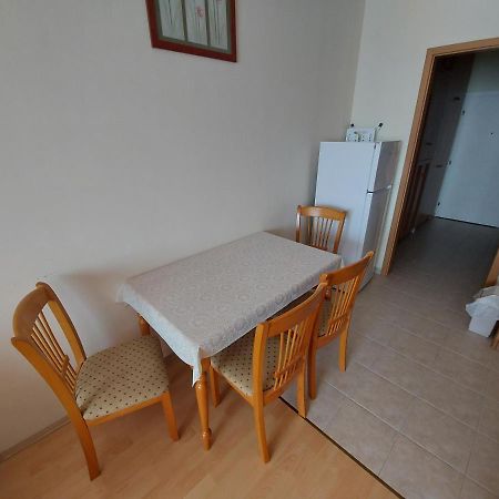 ヘーヴィーズRomai Therme Apartmanアパートメント エクステリア 写真